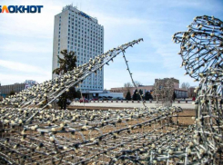 Беженцев, которые выехали первым поездом из Ростовской области в Волжский, заселят в гостиницу «Ахтуба»