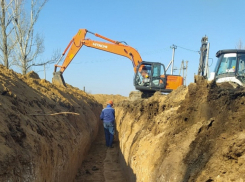 Пресс-служба губернатора сообщает, что скоро в городе Петров Вал Камышинского района будет чистой воды - залейся!