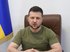 Зеленский заявил о готовности обсуждать с Путиным Крым и Донбасс