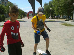 Юные камышане, собиравшиеся в августе отдохнуть в «Солнечном», распаковывают рюкзаки - смены отменили