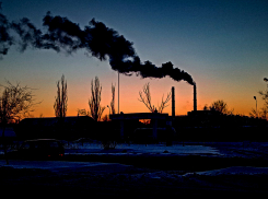 С восстановительными работами на теплосетях после аварии, из-за которой в северной части Камышина МКД остались без тепла, в объявленные сроки не уложились 