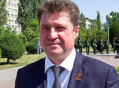 Глава Камышина Станислав Зинченко рассказал в Котово, какая у нас патриотическая работа; что рассказал - неизвестно