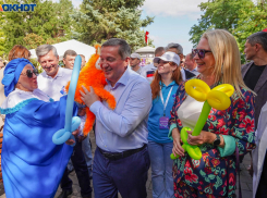 Белоснежные парусники, 94-летняя тревел-блогер и губернатор с роботами: как волгоградцы отгуляли молодежный фестиваль, - «Блокнот Волгограда»