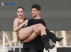 «Хочу обнять каждого из вас»: Ольгу Бузову после скандального концерта в Волгограде признали самой любимой артисткой, - «Блокнот Волгограда»