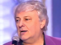 «Нет, жизнь не только майский день»: умер популярный певец Вячеслав Добрынин, выступавший в Камышине