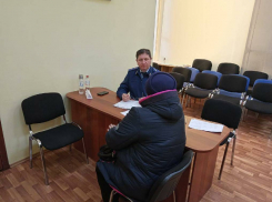 Камышане «вручили» областной прокуратуре свои жалобы на транспорт и лекарства