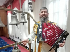 Увлеченного камышанина Федора Кузнецова наградили за сохранение культуры