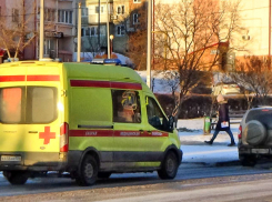 В Камышине водитель сбил пенсионерку на улице Тургенева и сбежал