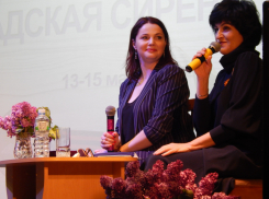 Почему «Сталинградская сирень» решила «расцвести» в Камышине в конце августа?