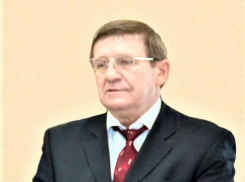 А. Ярмолович: «Почему с упорством, достойным иного применения, Камышинская прокуратура не хочет положить конец поборам в больницах?»