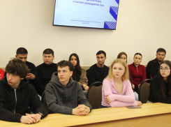 В Камышинском технологическом институте поговорили о том, что делать, если преподаватель намекает студенту на оценку за взятку
