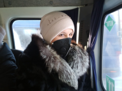 В Камышине в первый рабочий день нового года пассажиры маршруток стали надевать маски