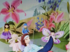 Камышан зовут полюбоваться удивительными авторскими куклами мастерицы Елены Кузнецовой на ее персональной  выставке