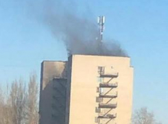 В Камышине случился пожар в девятиэтажке 11-го квартала
