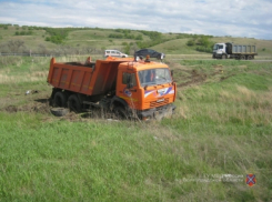 Шевроле Ланос по дороге из Камышина в Волгоград вылетел на встречку 