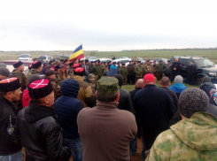 «С него сорвали крест»: в Калачевском районе вновь сцепились чеченцы и казаки, - портал V1.RU