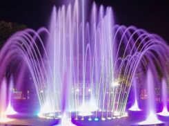 Камышане голосованием онлайн могут выбрать объект благоустройства на 2021 год, в том числе светодиодный фонтан, которого еще никогда в городе не было