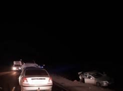 32-летний нетрезвый камышанин у лесопитомника въехал своей иномаркой в «хвост» другой, трое девушек в больнице