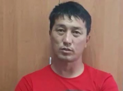 Инспекторы задержали жестоких браконьеров, которые отпилили 22 застреленным сайгакам рога