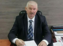 В Волгоградской области главу муниципалитета суд оставил на свободе, но с поста «выдворил»