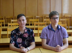 Уникальные победы на ЕГЭ и «исчезающие» камышинские выпускники: некоторые итоги работы городской системы образования в 2021 году