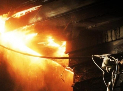 В Камышине вновь пожар из-за замыкания электропроводки 