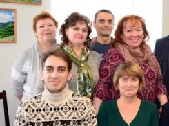 Стало известно, сколько получают руководители и рядовые сотрудники муниципальных казенных учреждений Камышинского района