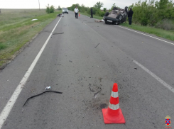 Три трупа в одно мгновение из-за срыва в кювет: молодые мужчина и две женщины разбились на Левобережье