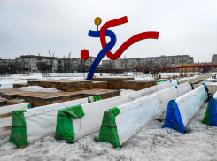 В парке Текстильщиков пора расчистить хотя бы дорожки, грязно же, - камышанка