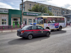 В Камышине росгвардейцы задержали хитрого фигуранта, ударившегося в покупки со счета матери