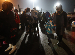 Украинским пенсионерам и бюджетникам начали выплачивать по 10 тысяч рублей