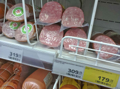 Для камышан за минувшую неделю подорожали сахар, колбаса, гречка, а больше всего лук