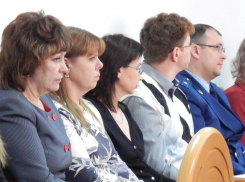 Начальник финуправления мэрии Елена Громова отшутилась в ответ на вопрос, почему область верстает бюджет с профицитом, а Камышин с дефицитом