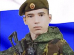 Администрация Камышина выразила соболезнования родным погибшего в спецоперации камышанина Дениса Карпушова