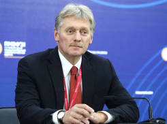 Дмитрий Песков сказал, что в Кремле обсуждения о переименовании Волгограда не ведутся