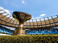 Камышанам пообещали встречу с именитыми футболистами