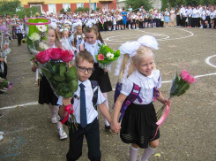 За последний месяц в Волгоградской области вырос спрос на учителей и преподавателей