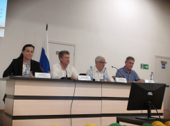 В Камышине общественников посвятили в науку наблюдения за выборами - прошел практикум от Общественной палаты Волгоградской области