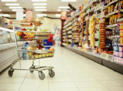 Волгоградское УФАС решило вместе с камышанами «присмотреться» к подорожавшим продуктам и лекарствам