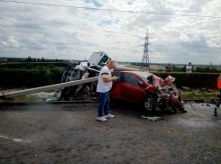 В соцсетях предлагают ребенка с оторванной в ДТП на ГЭС рукой срочно отправить в Санкт-Петербург, - «Блокнот Волгограда» (видео)