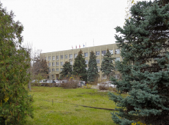 Волгоградские чиновники решили потратить 100 млн  на пиар, но камышинские по этой статье расходов давно обогнали всех!