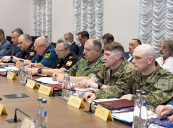 Губернатор Андрей Бочаров провел заседание оперативного штаба Волгоградской области: говорили о безопасности