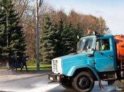 В Камышине возобновился ночной полив дорог