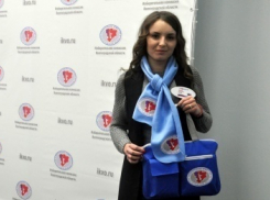 Камышане боятся открывать двери членам избиркома, ведущим поквартирный обход