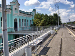 Когда и во сколько поедут дополнительные электрички по маршруту Петров Вал - Камышин