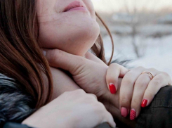 17-летнего подростка осудили за жестокое избиение 27-летней девушки на «вписке» в Волгоградской области - «Блокнот Волгоград» 