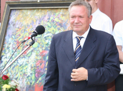 Главы Камышина и Камышинского района направили соболезнования родным экс-губернатора Волгоградской области Николая Максюты