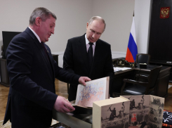 Президент наградил Андрея Бочарова орденом