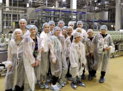 Как шестиклассники из Камышинского района попали на дегустацию в сочную империю «Садов Придонья»