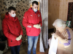 «Своих не бросаем!» - продуктовая помощь самым нуждающимся от фонда «Наследие»